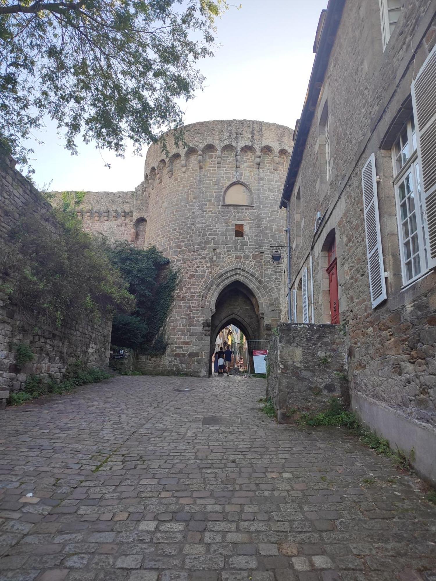 Gite Des Mezieres Brusvily Εξωτερικό φωτογραφία